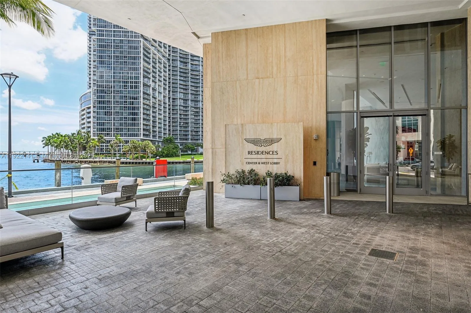 300 S Biscayne Boulevard Way # 1907W, Miami, FL 33131 photo 4