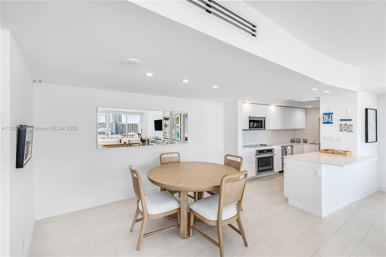 20 Island Ave # 1014, Miami Beach, FL 33139 photo 13