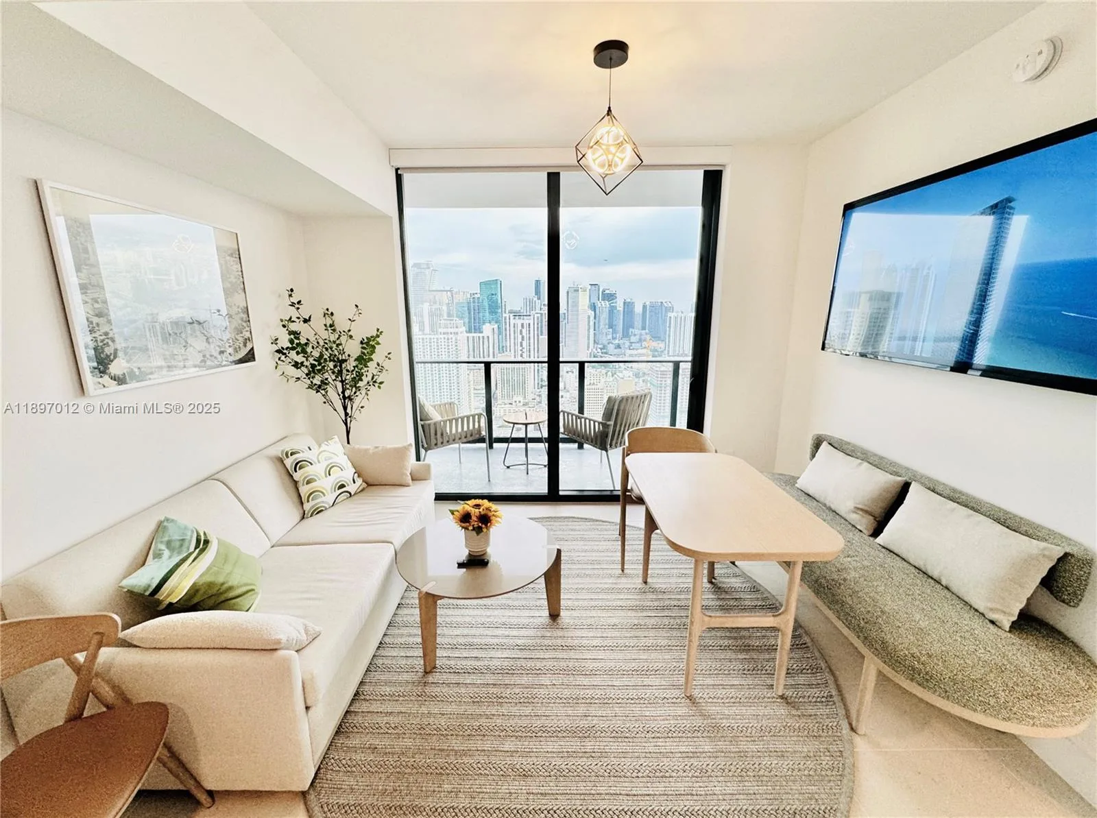 159 NE 6th St # 4314, Miami, FL 33132 photo 10