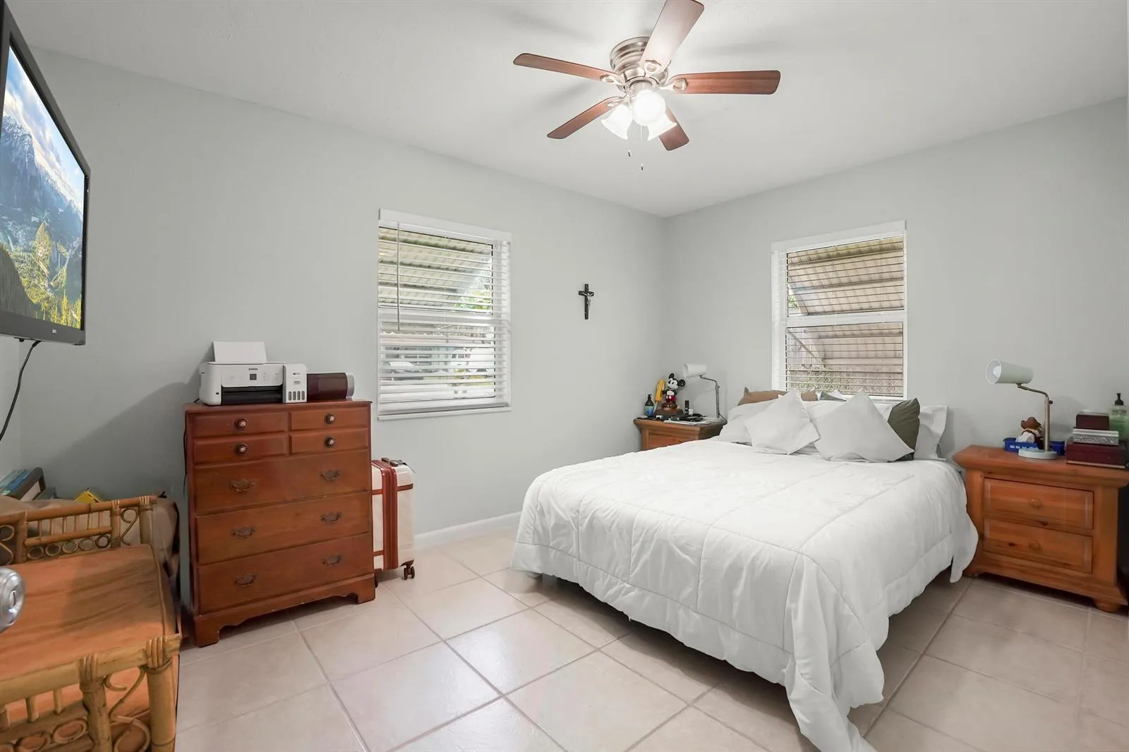 3231 Vassallo Avenue, Palm Springs, FL 33461 photo 9