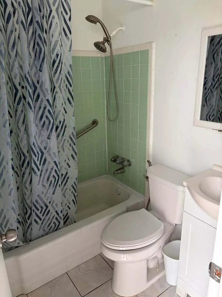 2213 LINCOLN Street # 6, Hollywood, FL 33020 photo 5
