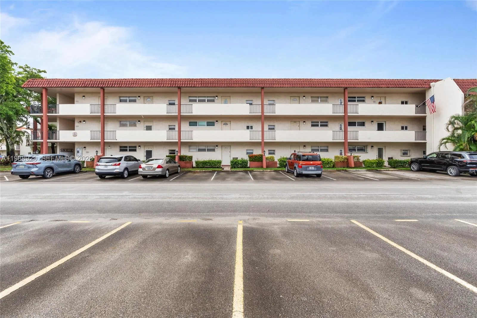 9420 S Hollybrook Lake Dr # 206, Pembroke Pines, FL 33025 photo 5