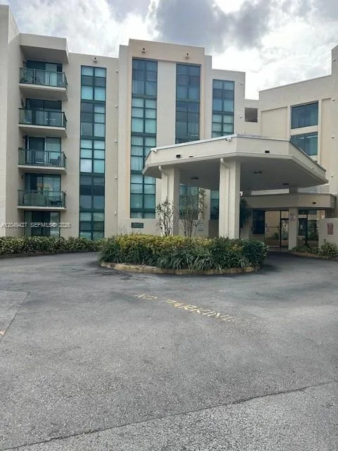 2055 SW 122nd Ave # 101, Miami, FL 33175
