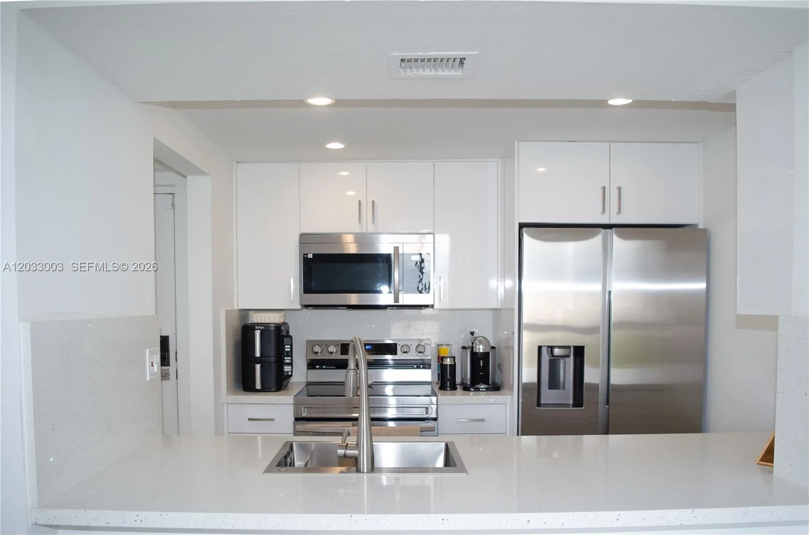 6995 NW 186th St # E509, Hialeah, FL 33015
