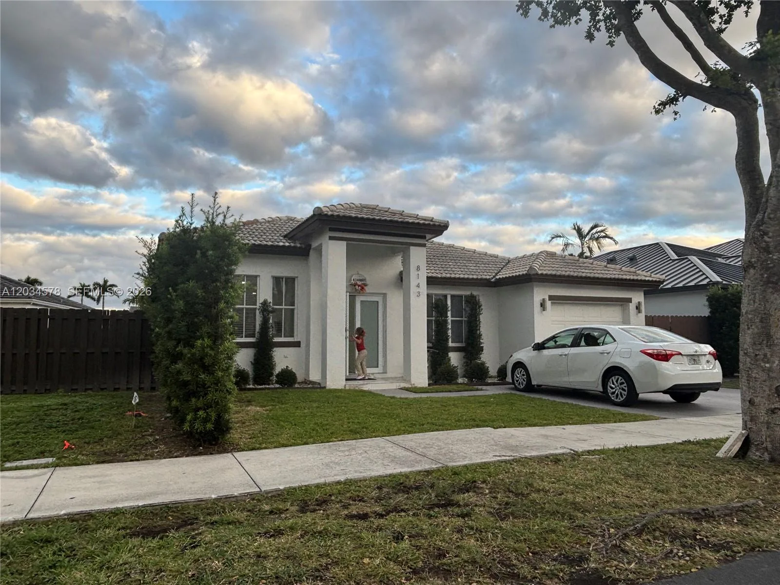 8143 SW 162nd Path, Miami, FL 33193 photo 2