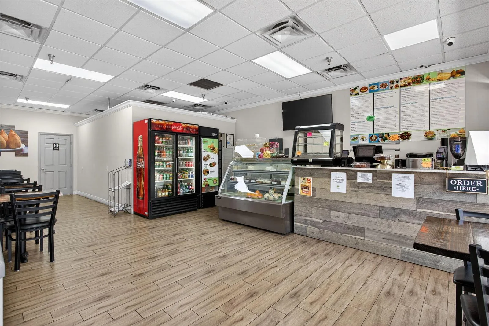 Null W Null, Coconut Creek, FL 33073