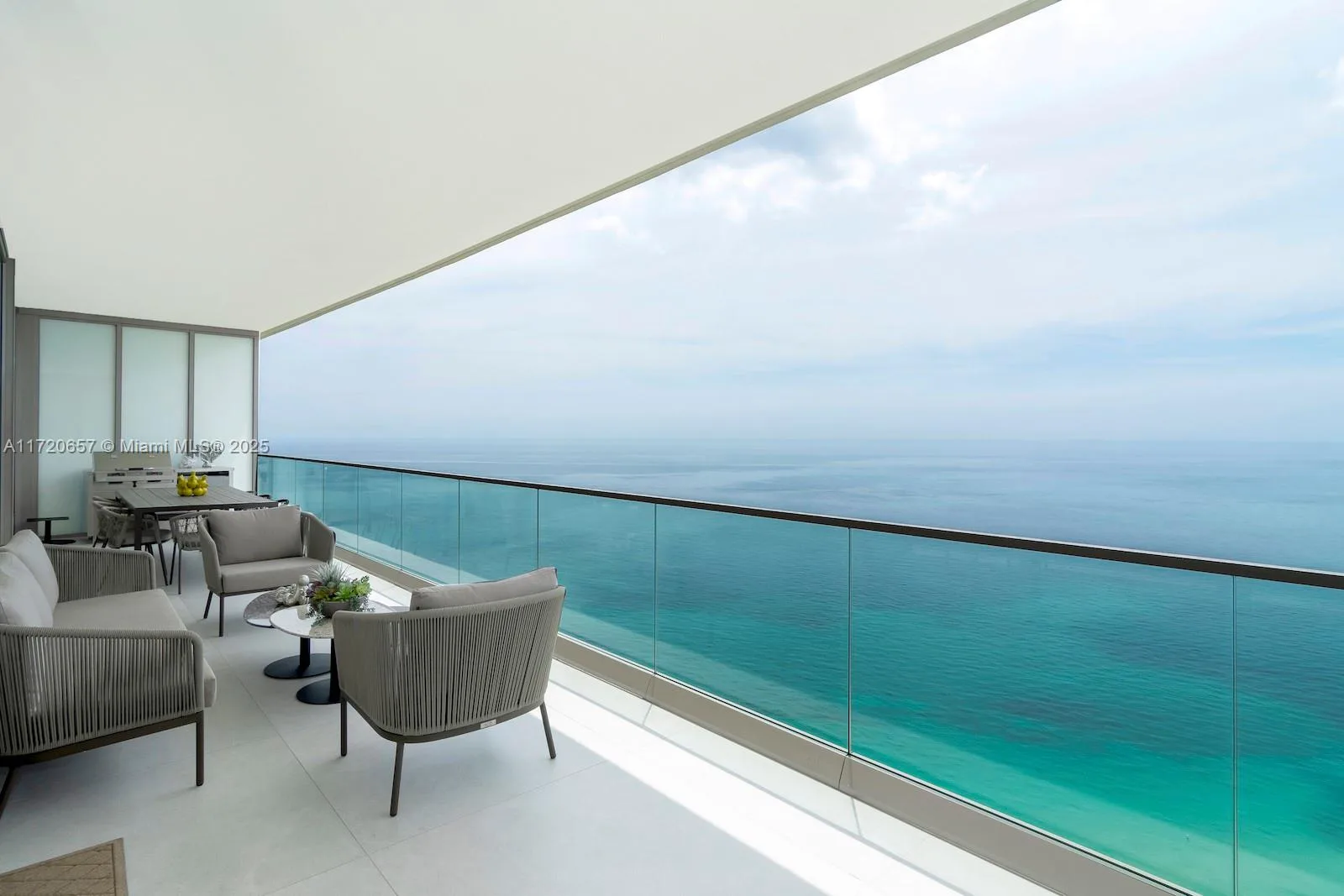 18975 Collins Ave # 4102, Sunny Isles Beach, FL 33160