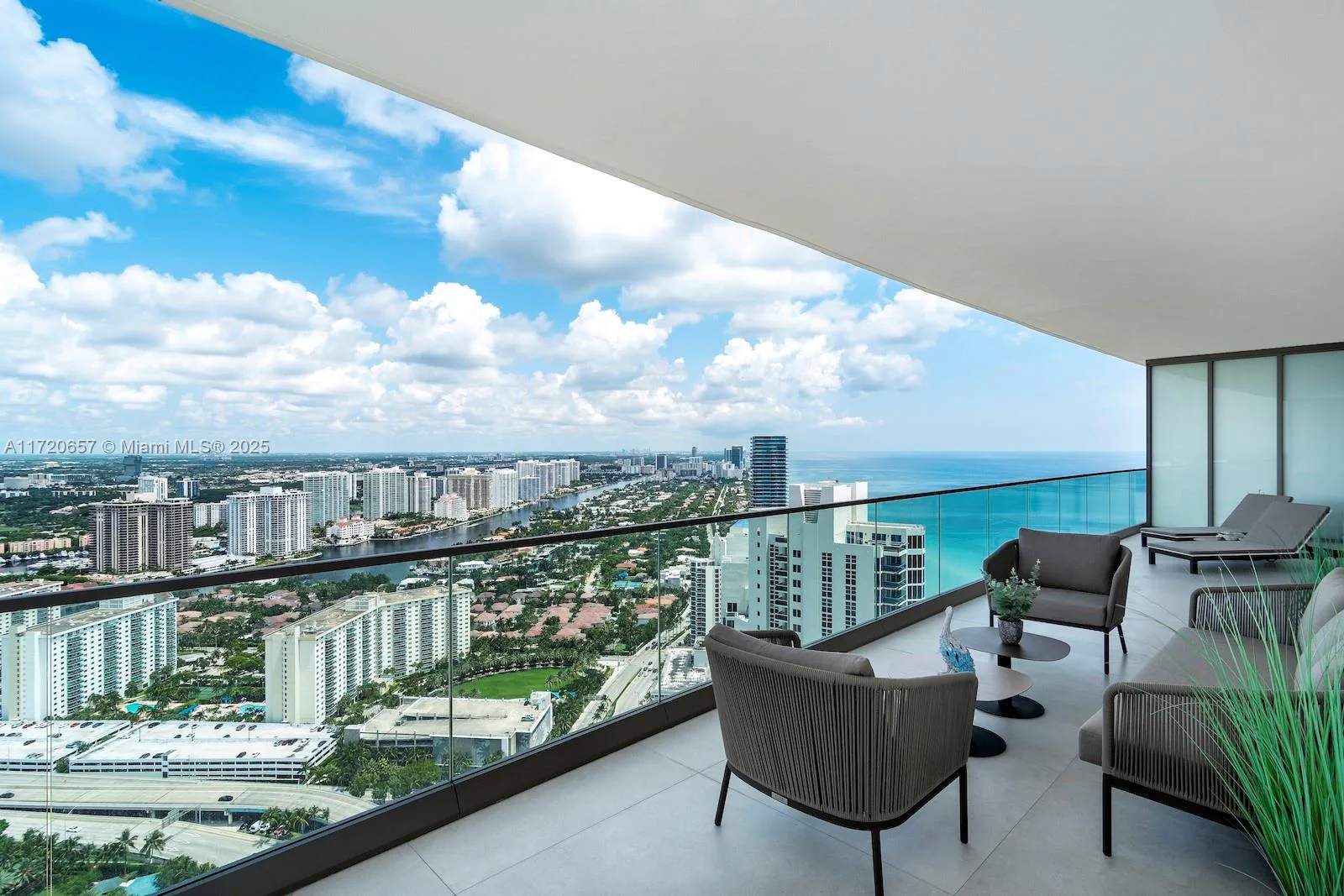 18975 Collins Ave # 4102, Sunny Isles Beach, FL 33160 photo 6