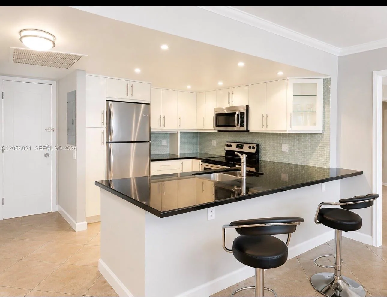 2000 Atlantic Shores Blvd # 316, Hallandale Beach, FL 33009 photo 4