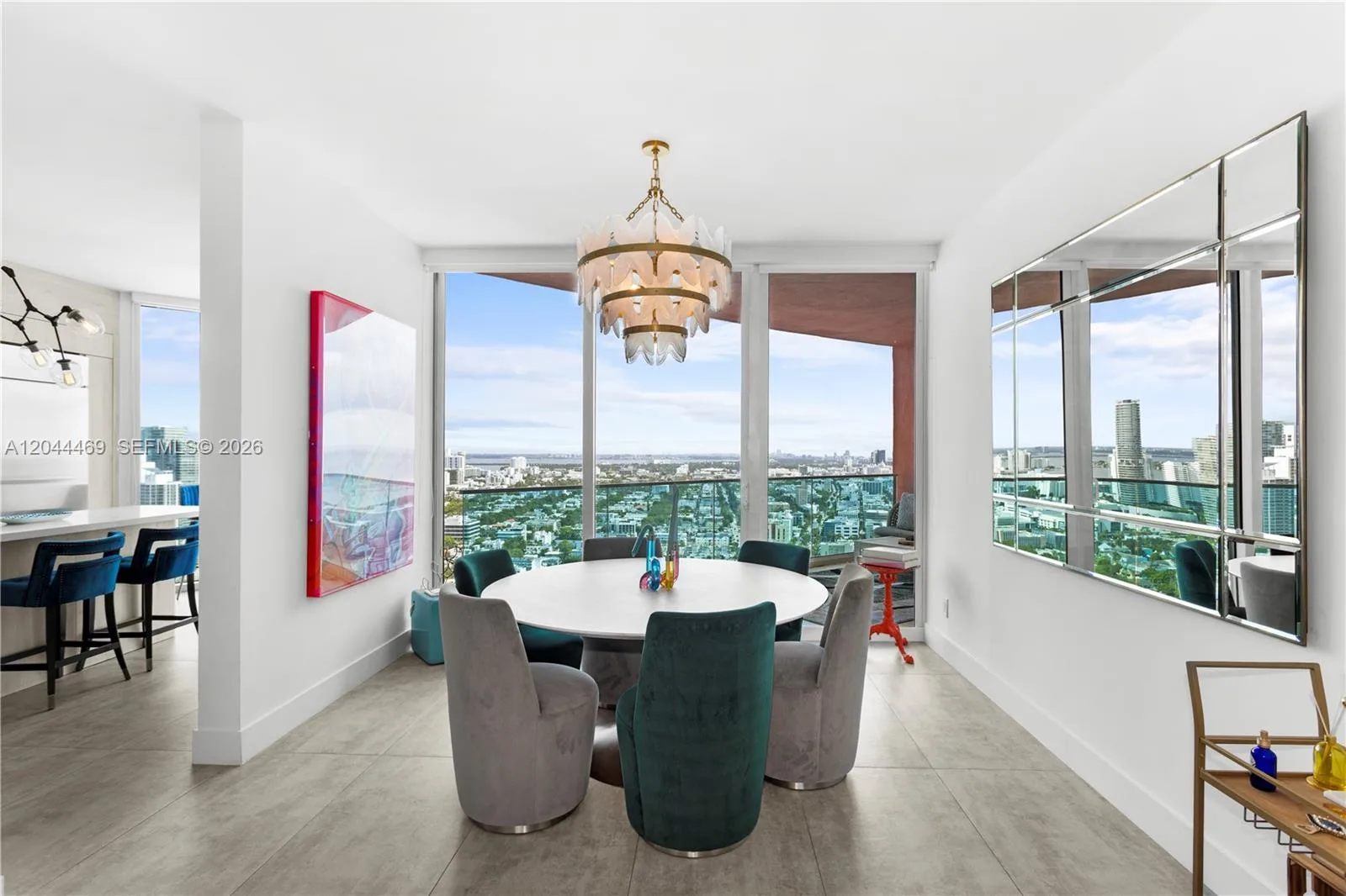 300 S Pointe Dr # 3604, Miami Beach, FL 33139 photo 3