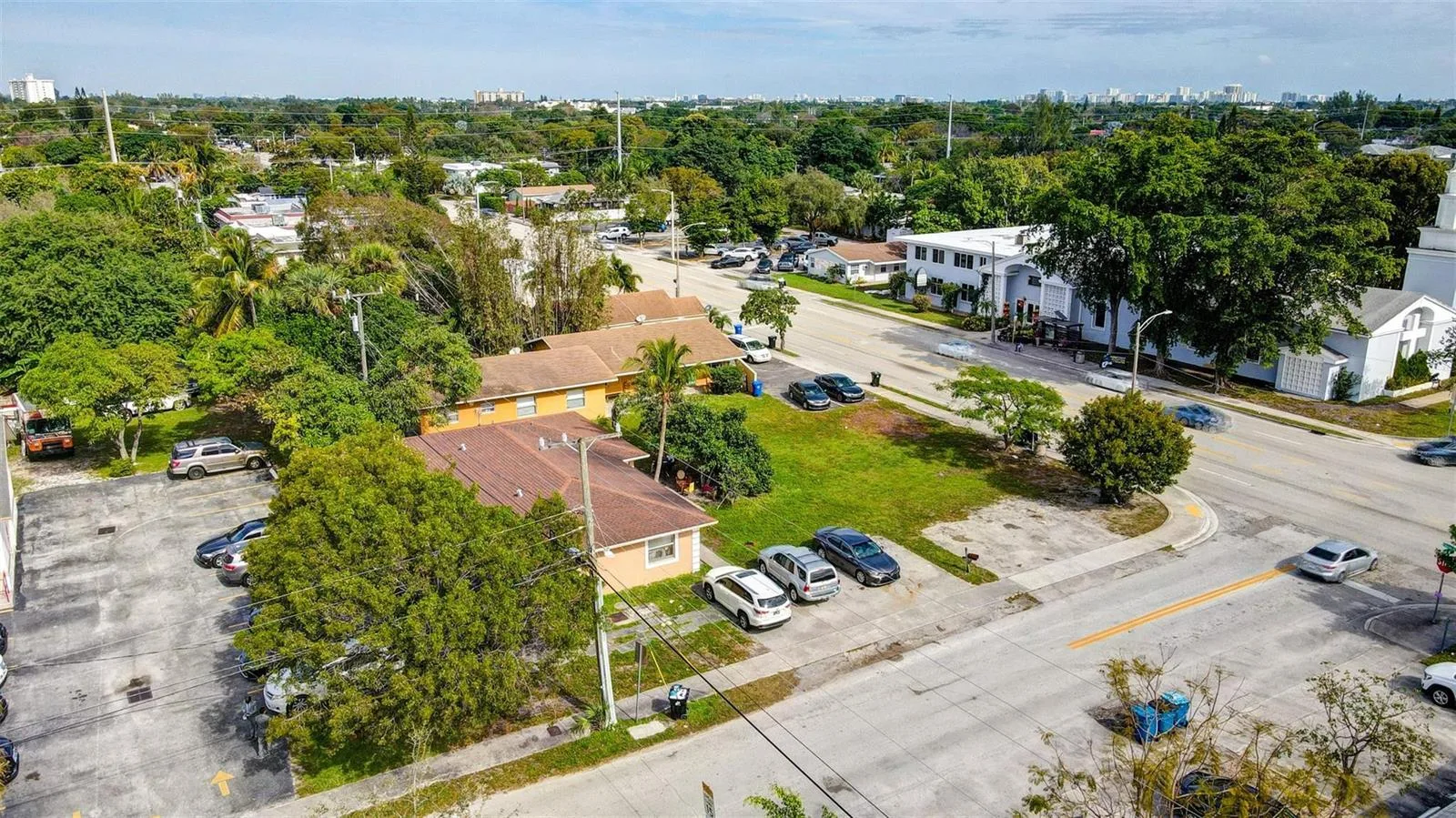 25 NW 11th Street, Fort Lauderdale, FL 33311
