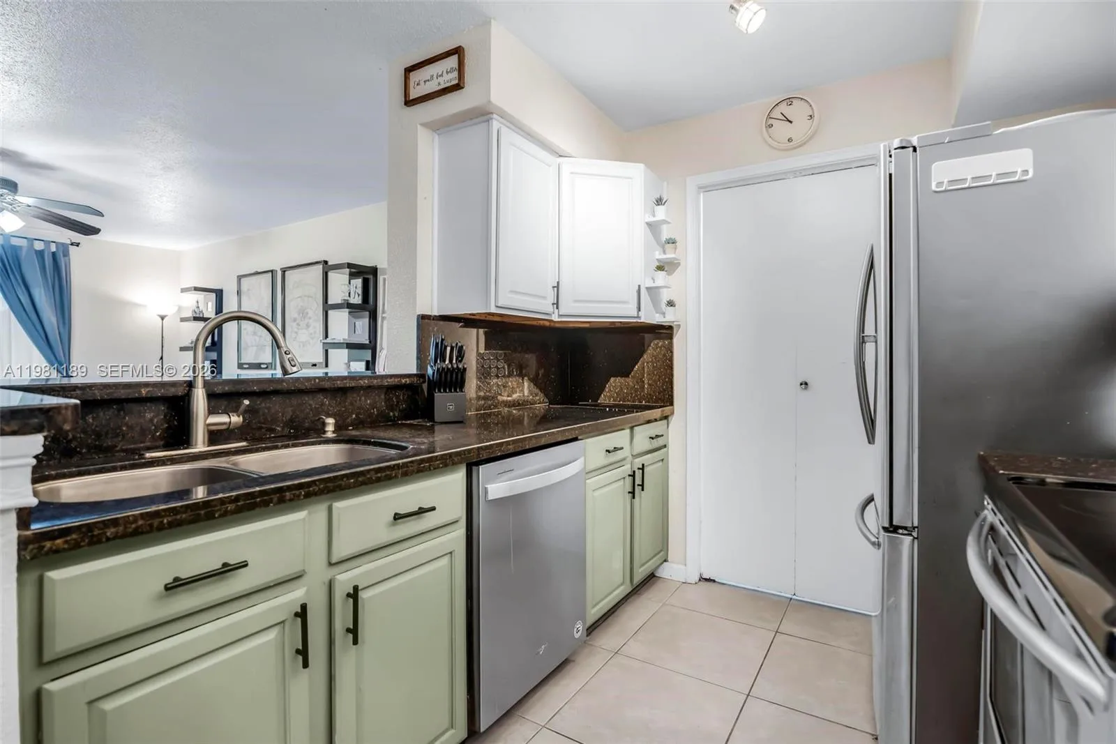 875 Riverside Dr # 712, Coral Springs, FL 33071 photo 4