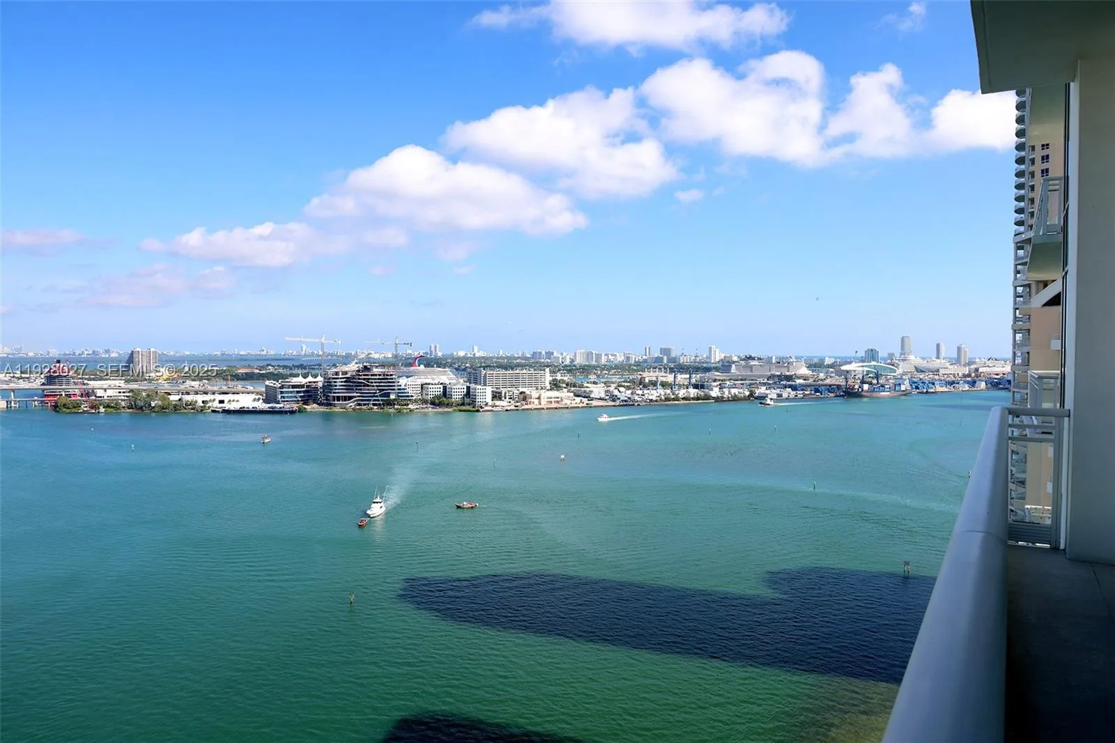 900 Brickell Key Blvd # 2002, Miami, FL 33131 photo 2