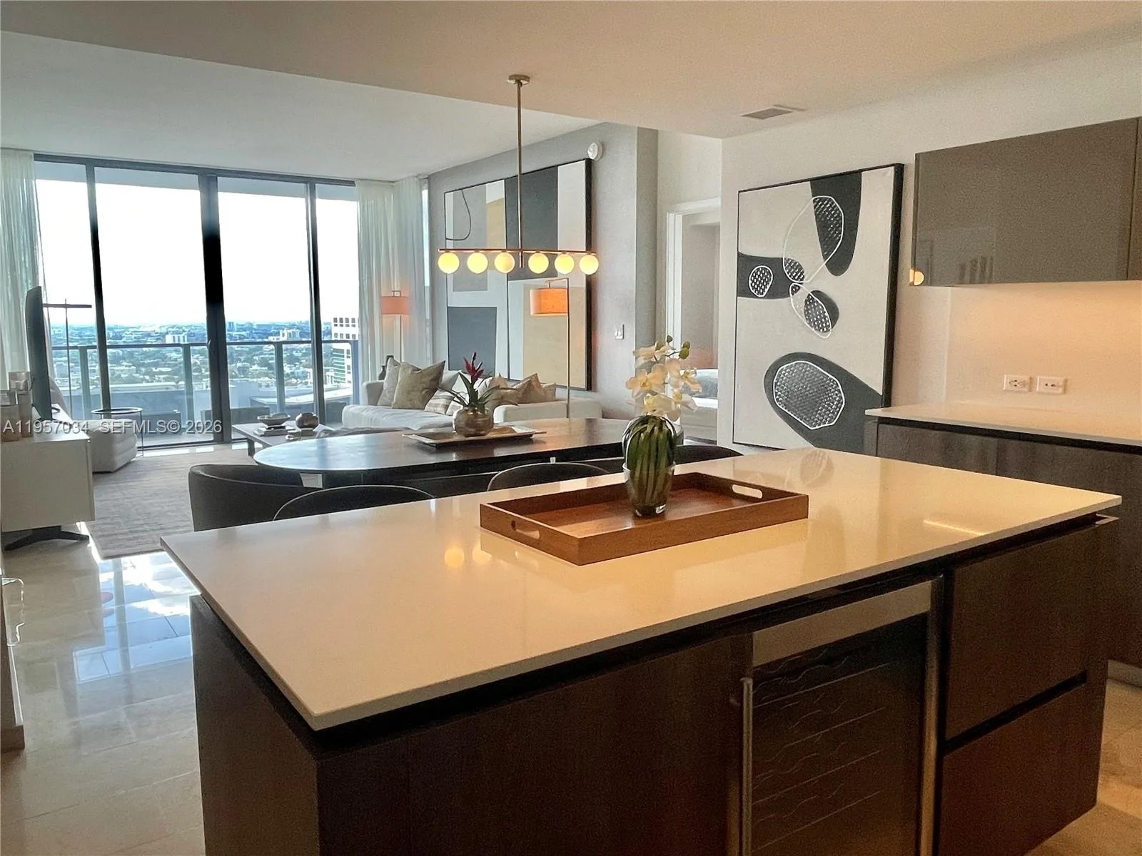 88 SW 7th St # 2404, Miami, FL 33130