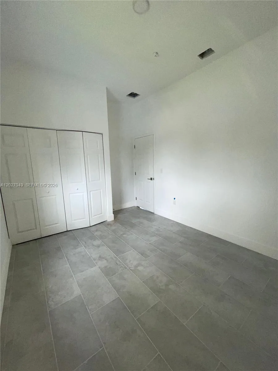 263 NW 58th St, Miami, FL 33127