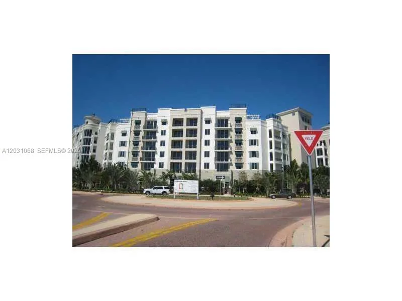 510 NW 84th Ave # 212, Plantation, FL 33324