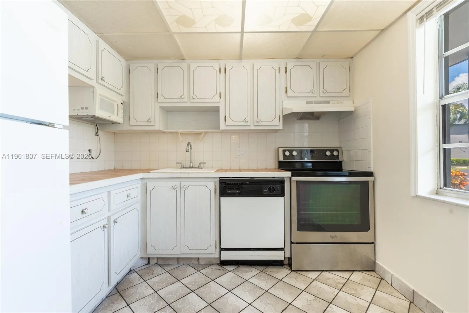 7877 Golf Cir Dr # 108, Margate, FL 33063 photo 3