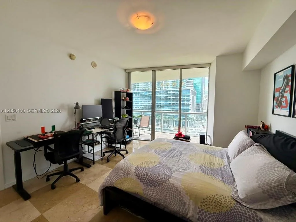 475 Brickell Ave # 1012, Miami, FL 33131 photo 10