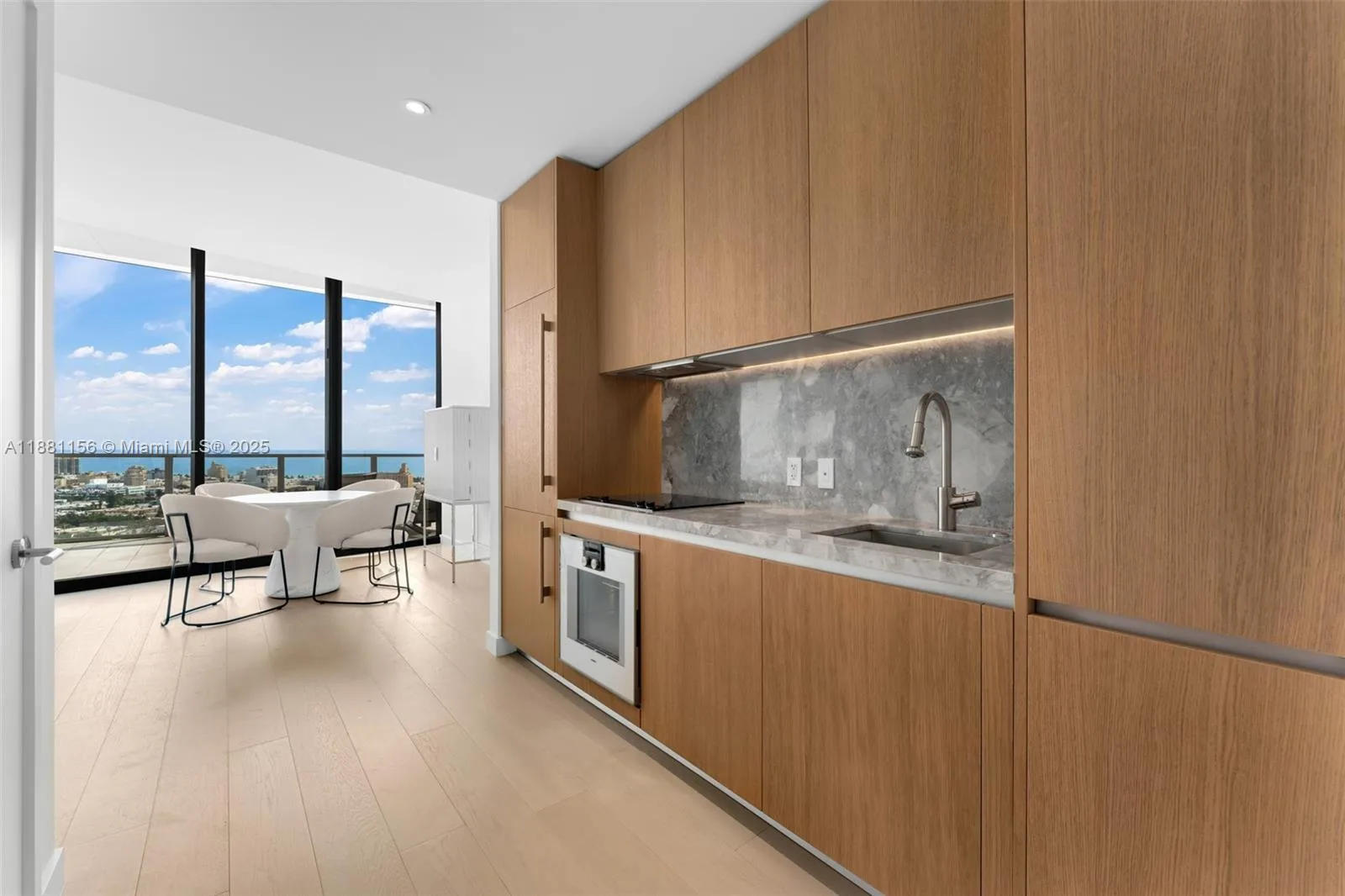 500 Alton Rd # 2504, Miami Beach, FL 33139 photo 4