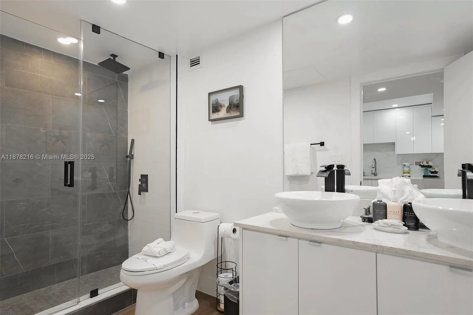 2301 Collins Ave # 1135, Miami Beach, FL 33139 photo 12