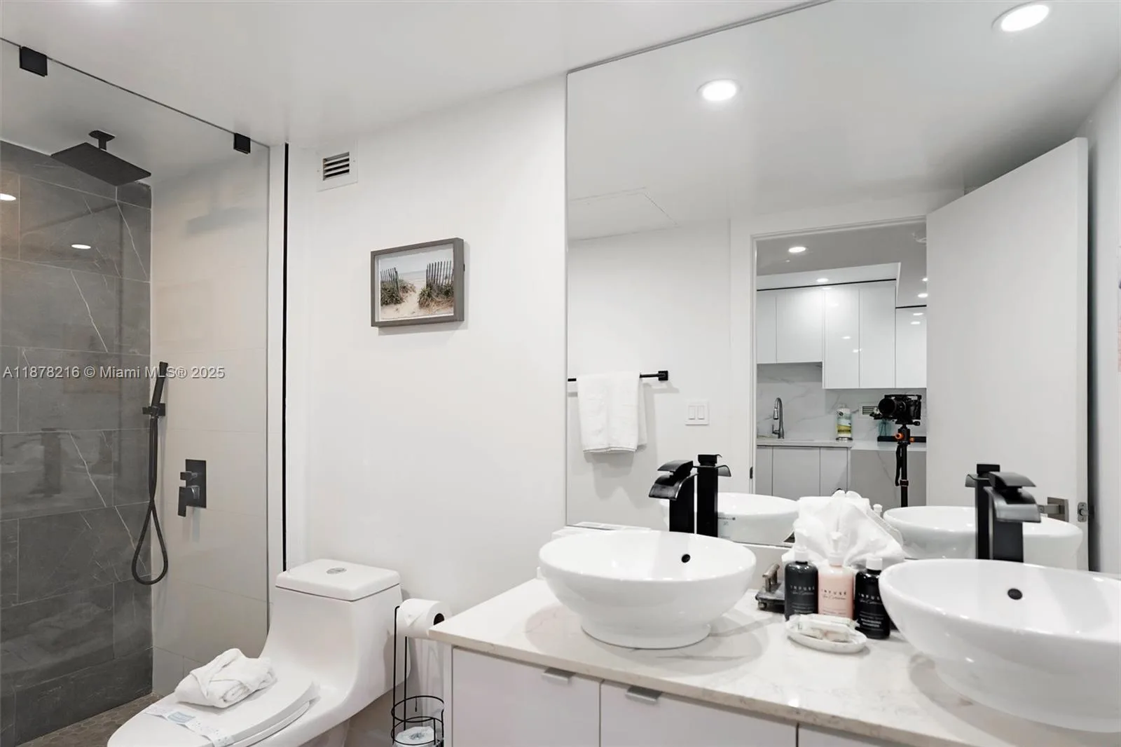 2301 Collins Ave # 1135, Miami Beach, FL 33139 photo 13