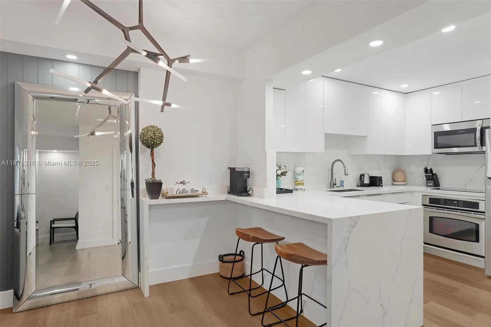 2301 Collins Ave # 1135, Miami Beach, FL 33139 photo 5