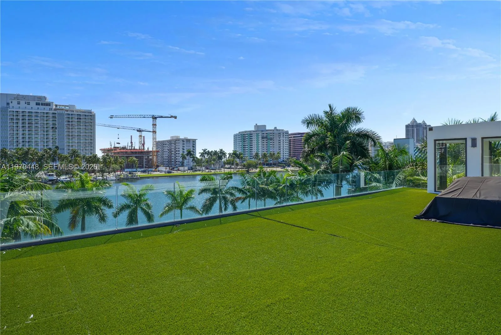 5501 Pine Tree Dr, Miami Beach, FL 33140 photo 10