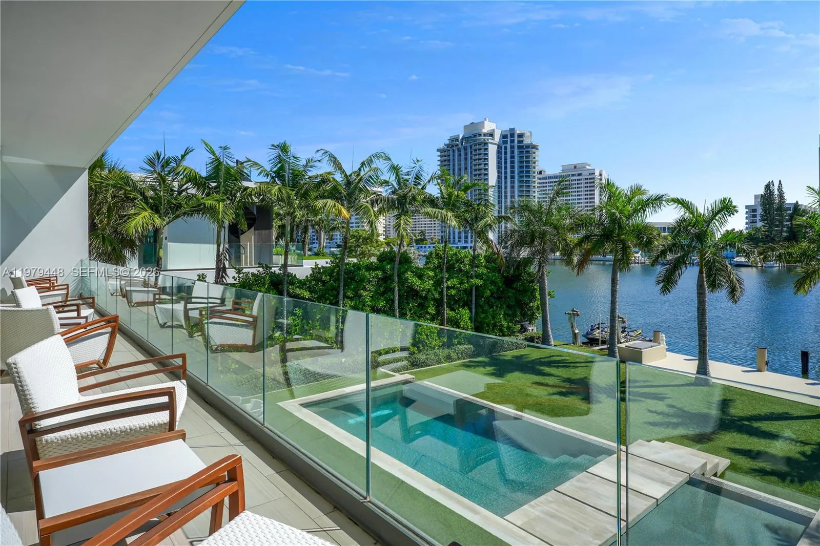 5501 Pine Tree Dr, Miami Beach, FL 33140 photo 12