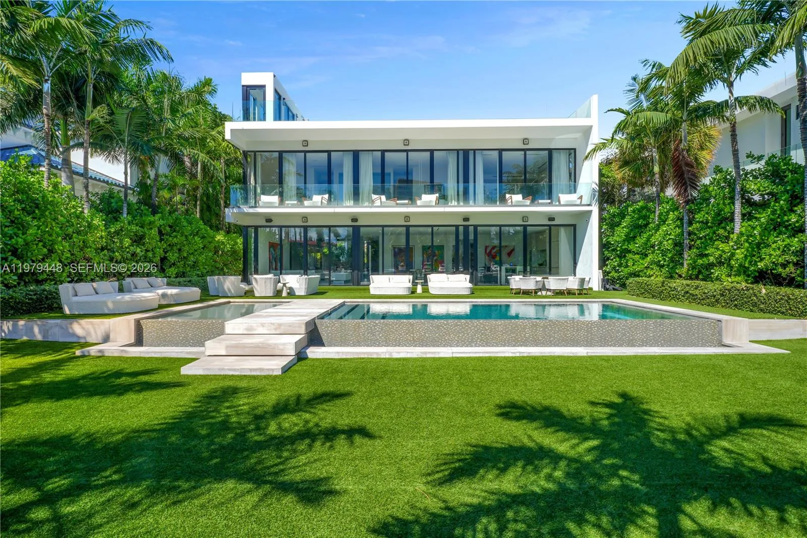 5501 Pine Tree Dr, Miami Beach, FL 33140 photo 3