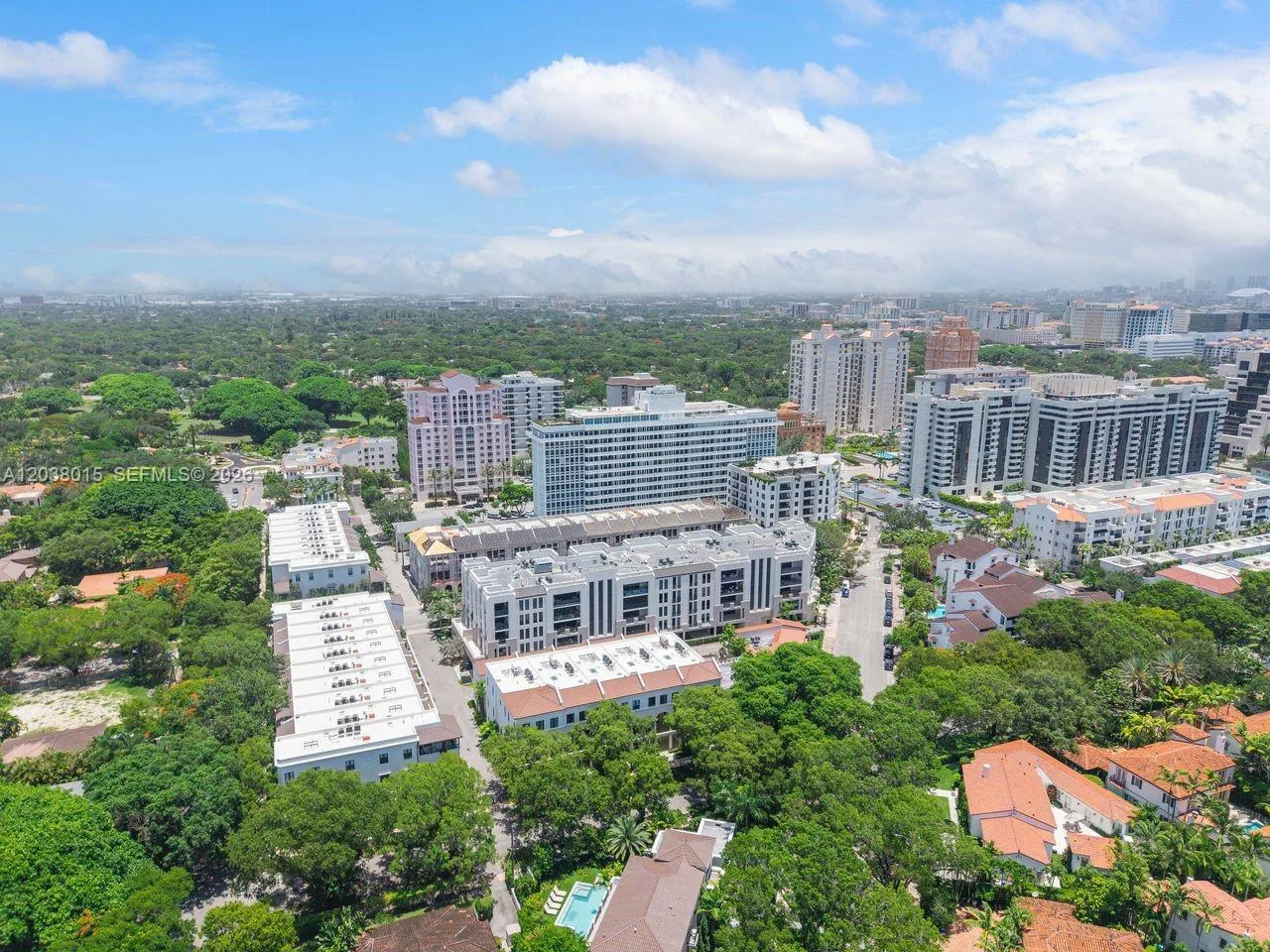 718 Valencia Ave # 403, Coral Gables, FL 33134 photo 5