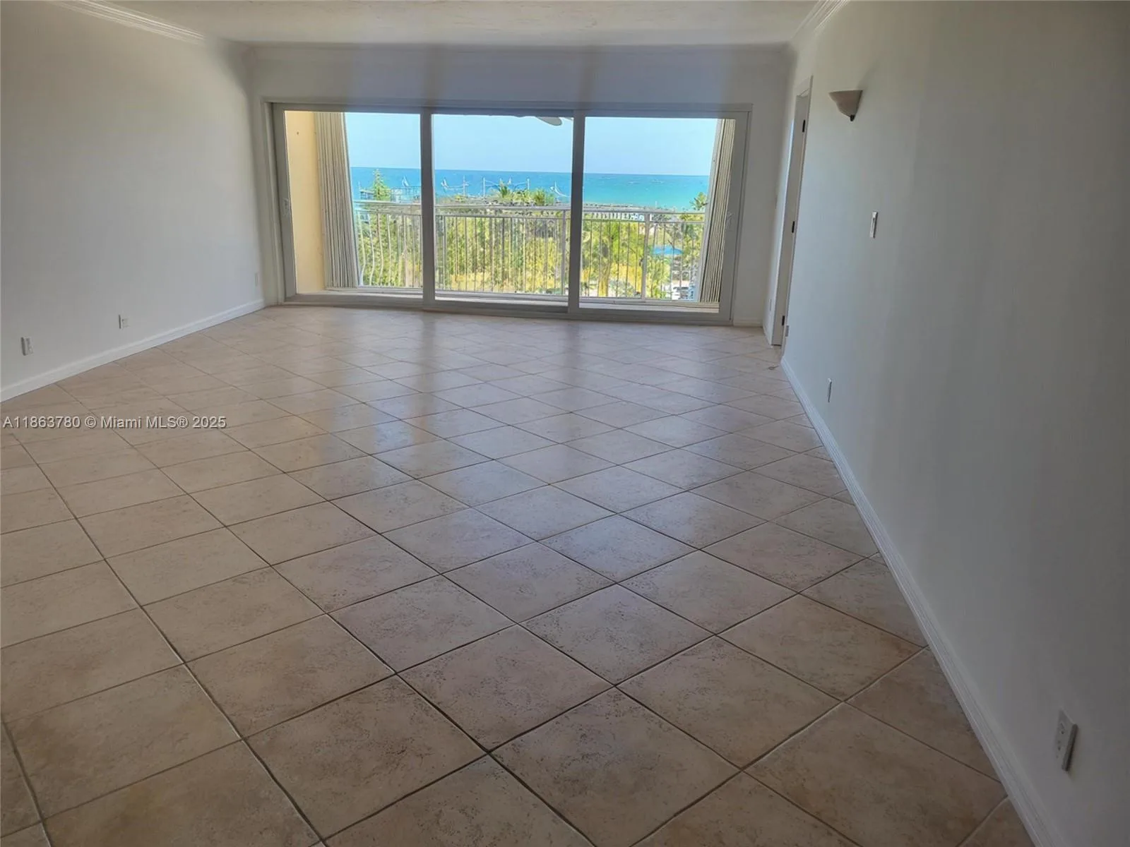 328 N Ocean Blvd # 607, Pompano Beach, FL 33062 photo 8
