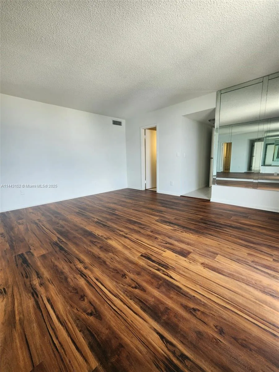 13499 Biscayne Blvd # 1513, North Miami, FL 33181 photo 10