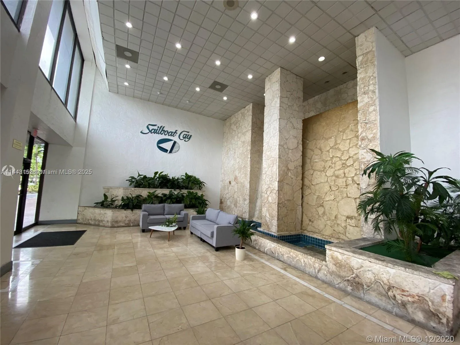 13499 Biscayne Blvd # 1513, North Miami, FL 33181 photo 4