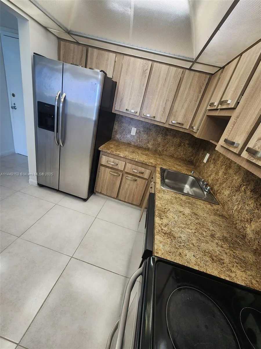 13499 Biscayne Blvd # 1513, North Miami, FL 33181 photo 7