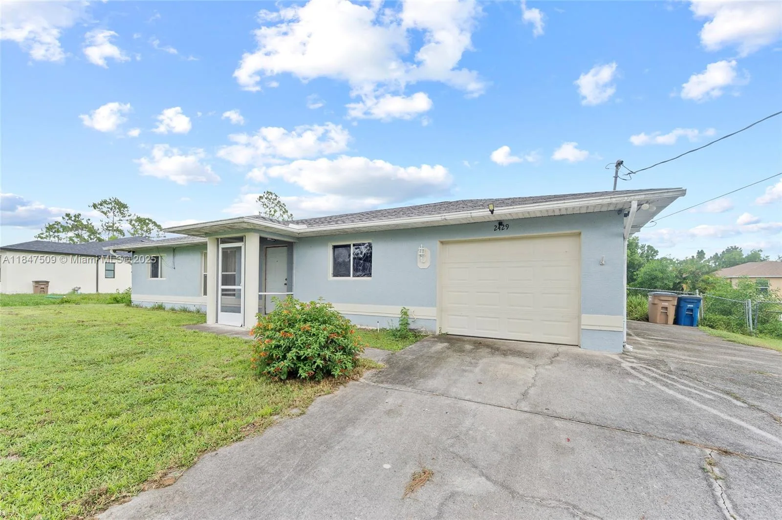 2429 S Millie Ave, Lehigh Acres, FL 33973 photo 2