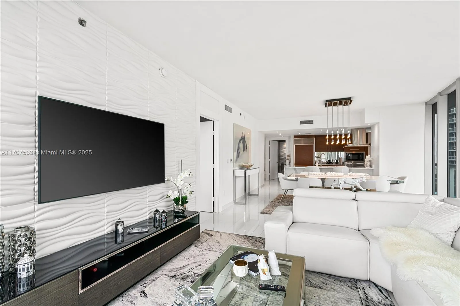495 Brickell Ave # 1702, Miami, FL 33131 photo 12