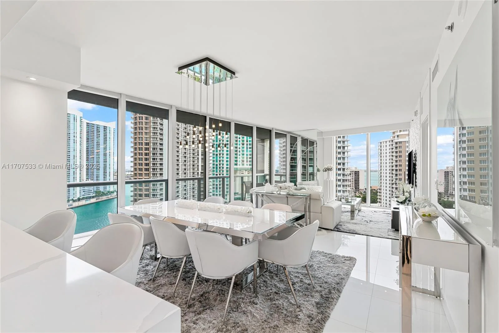 495 Brickell Ave # 1702, Miami, FL 33131 photo 8