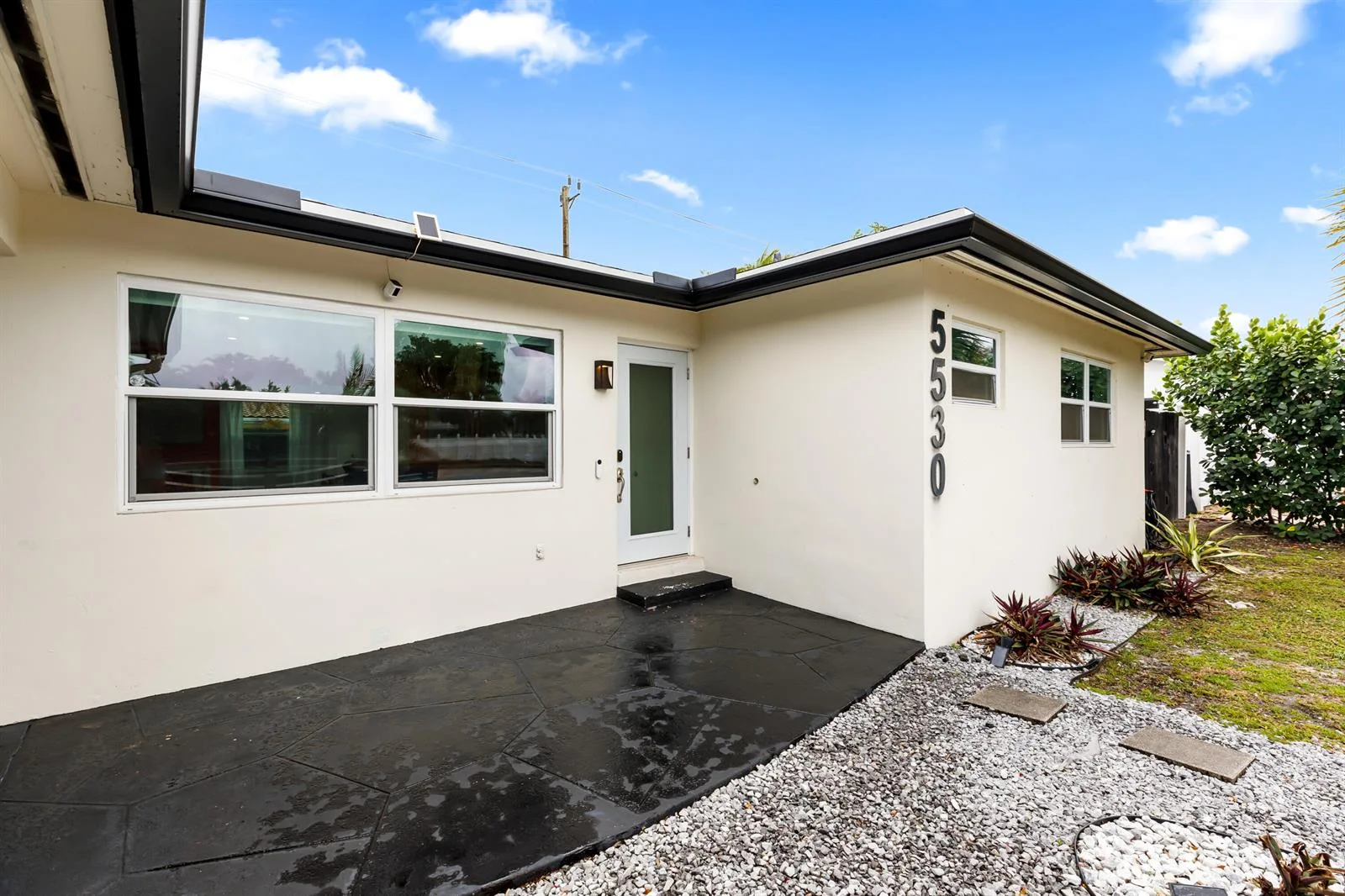 5530 NE 18th Avenue, Fort Lauderdale, FL 33334 photo 2