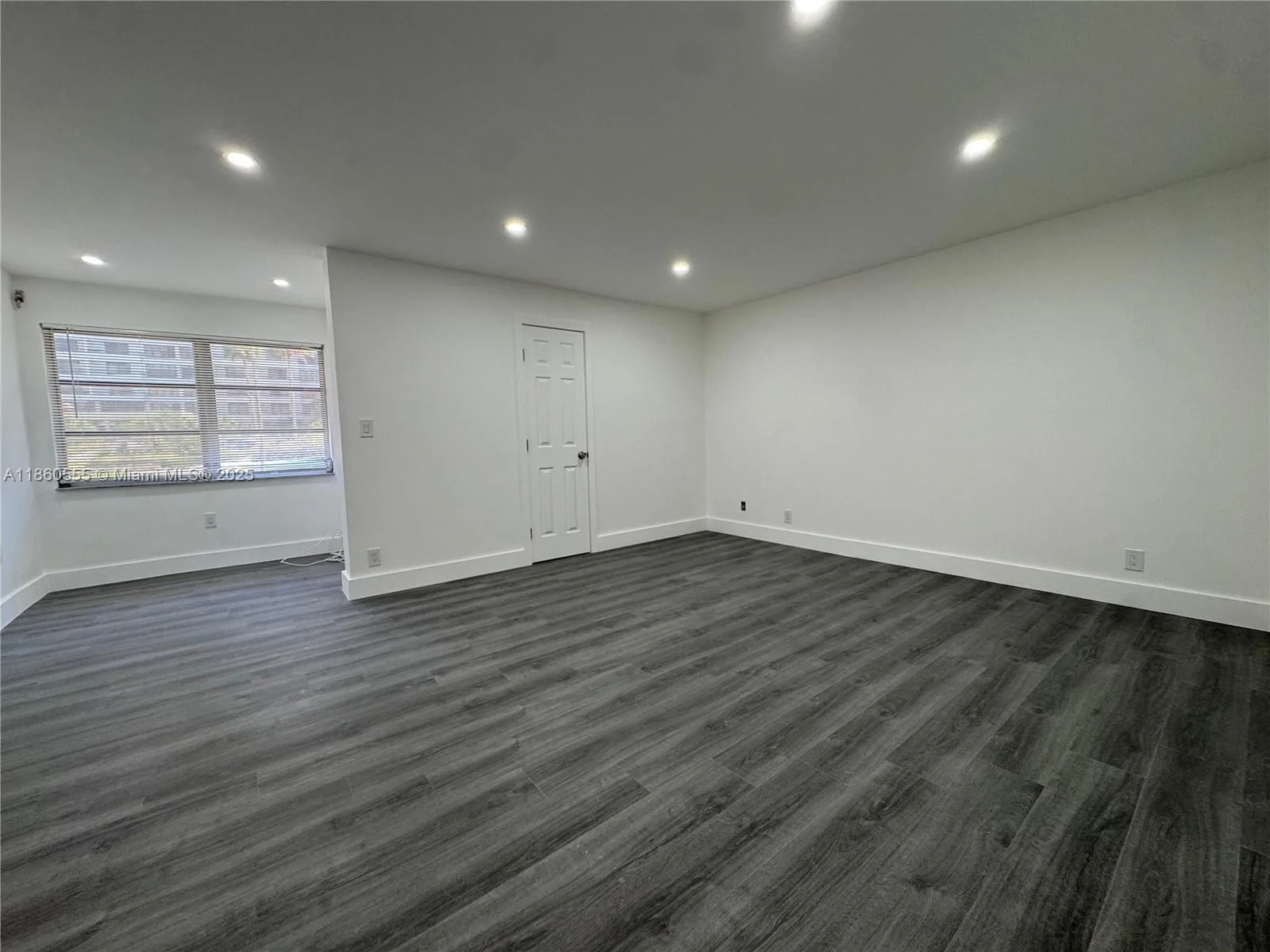 2318 NE 7th St # 34, Hallandale Beach, FL 33009 photo 13