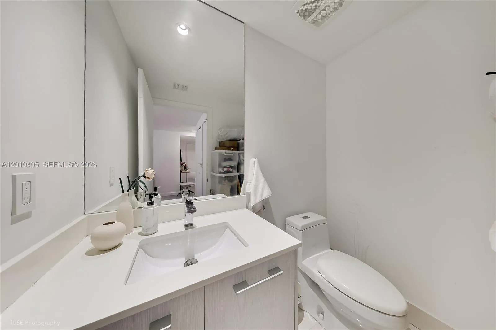 55 SW 9th St # 2109, Miami, FL 33130 photo 12