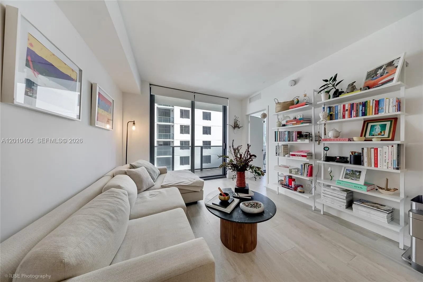 55 SW 9th St # 2109, Miami, FL 33130 photo 3