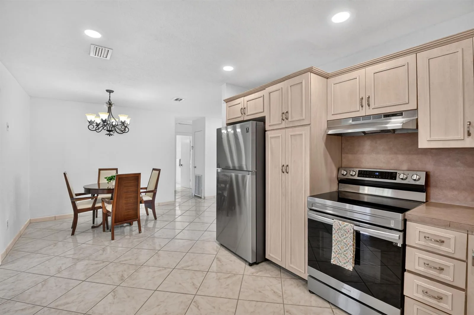 1826 16TH Avenue N, FL 33460 photo 10