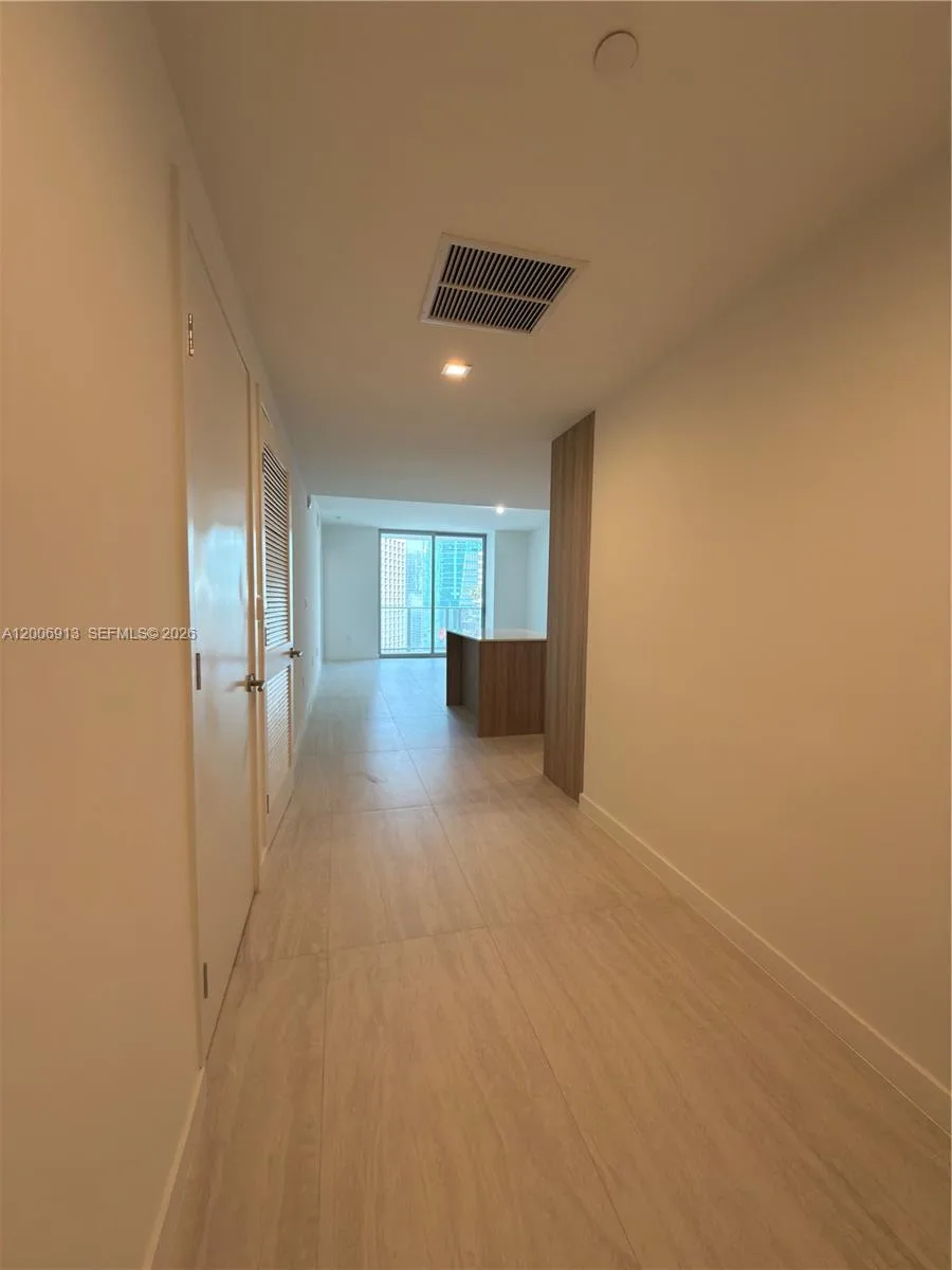 77 SE 5th St # 1602, Miami, FL 33131 — zdjęcie 3