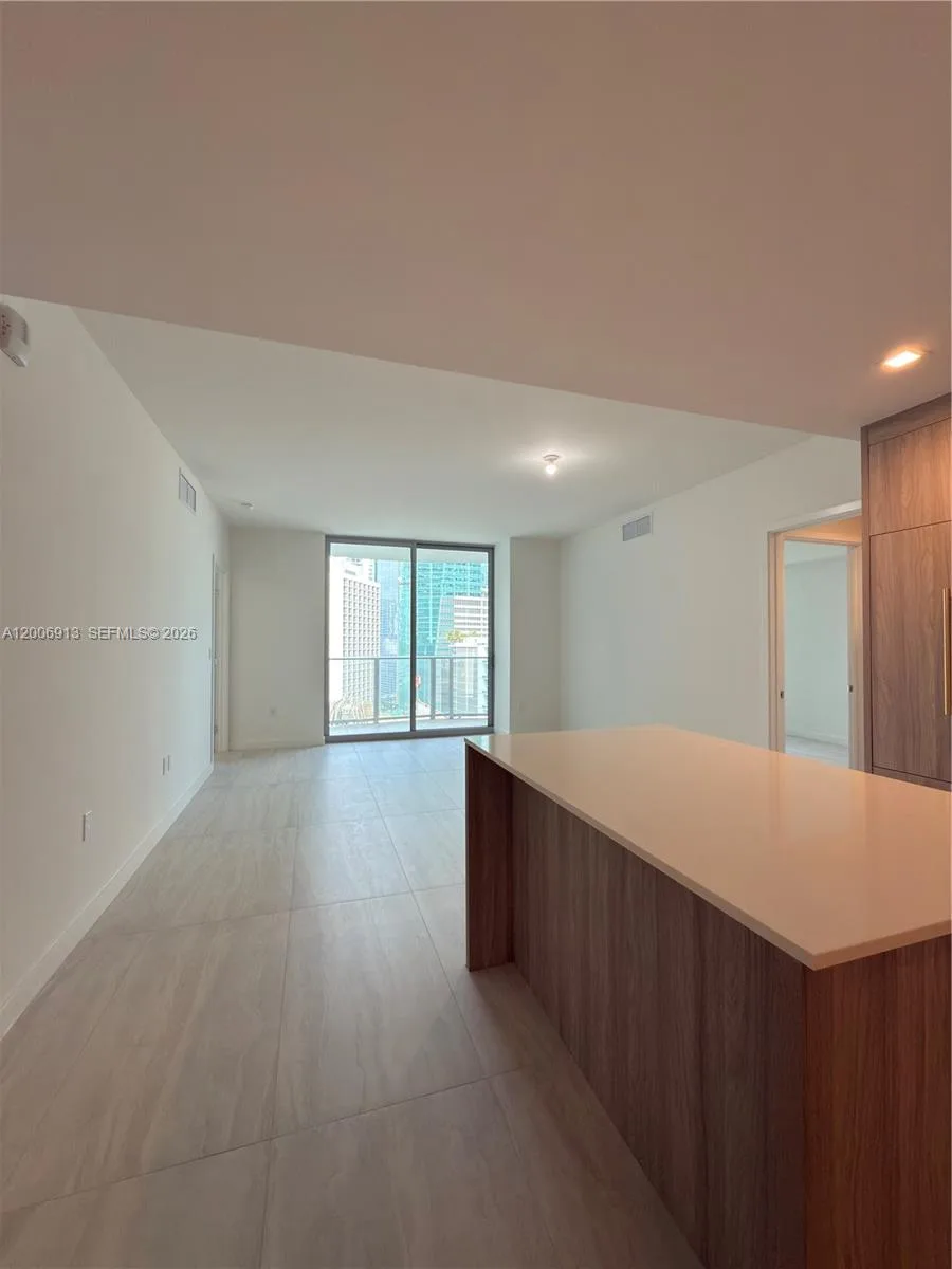 77 SE 5th St # 1602, Miami, FL 33131 — zdjęcie 5