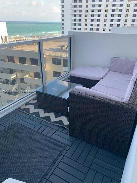 100 Lincoln Rd # 1219, Miami Beach, FL 33139 photo 9
