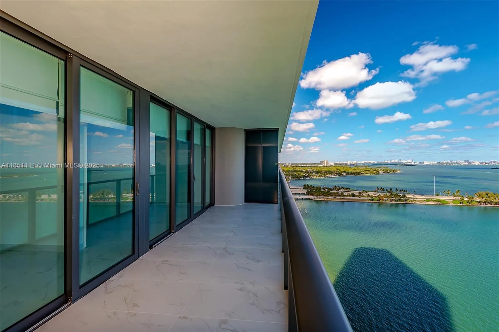 3131 NE 7th Ave # 2104, Miami, FL 33137 photo 2