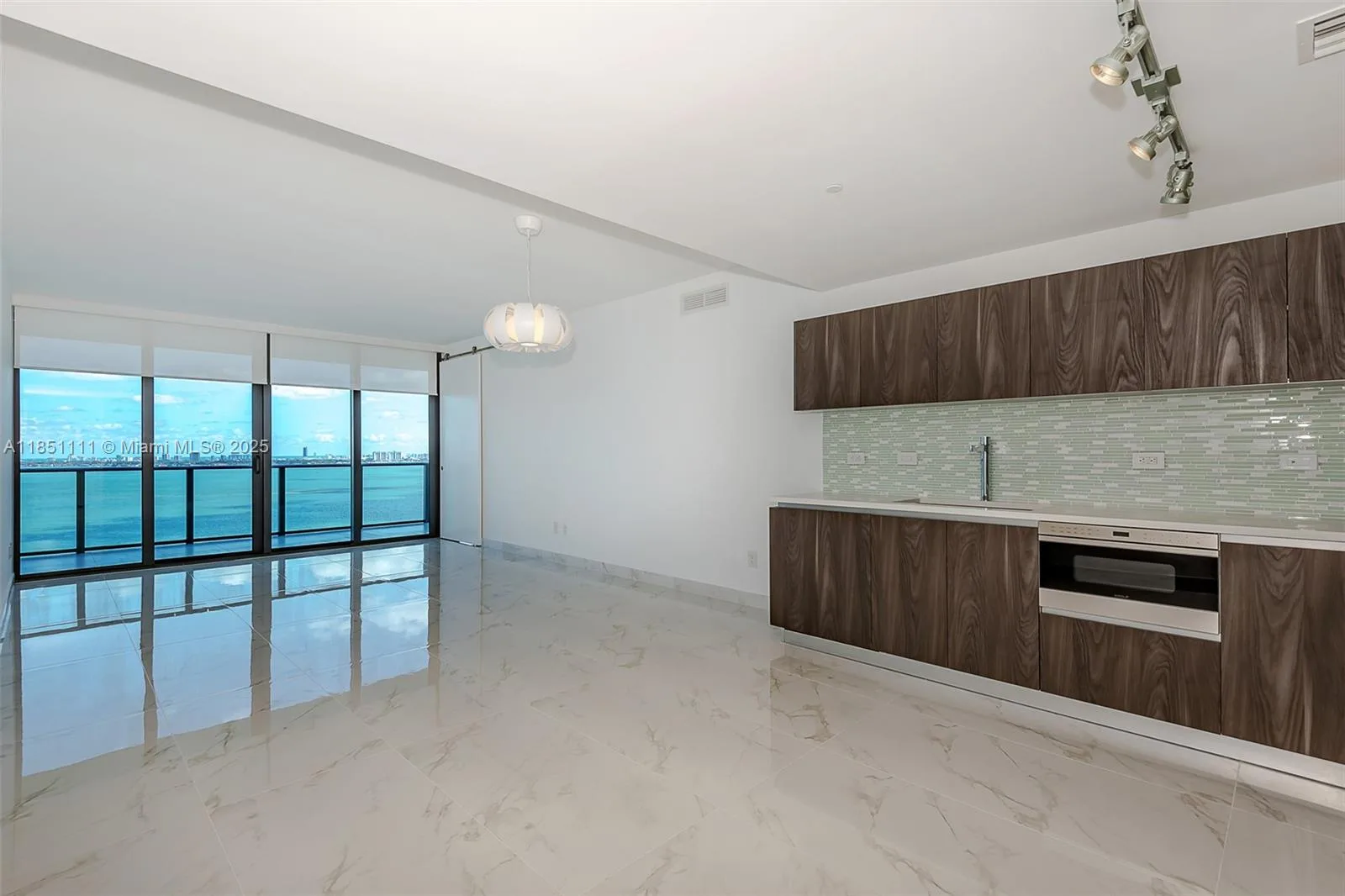 3131 NE 7th Ave # 2104, Miami, FL 33137 photo 3
