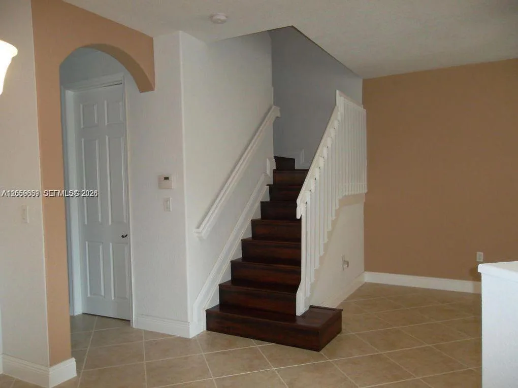 208 Lake Monterey Cir, Boynton Beach, FL 33426 photo 6