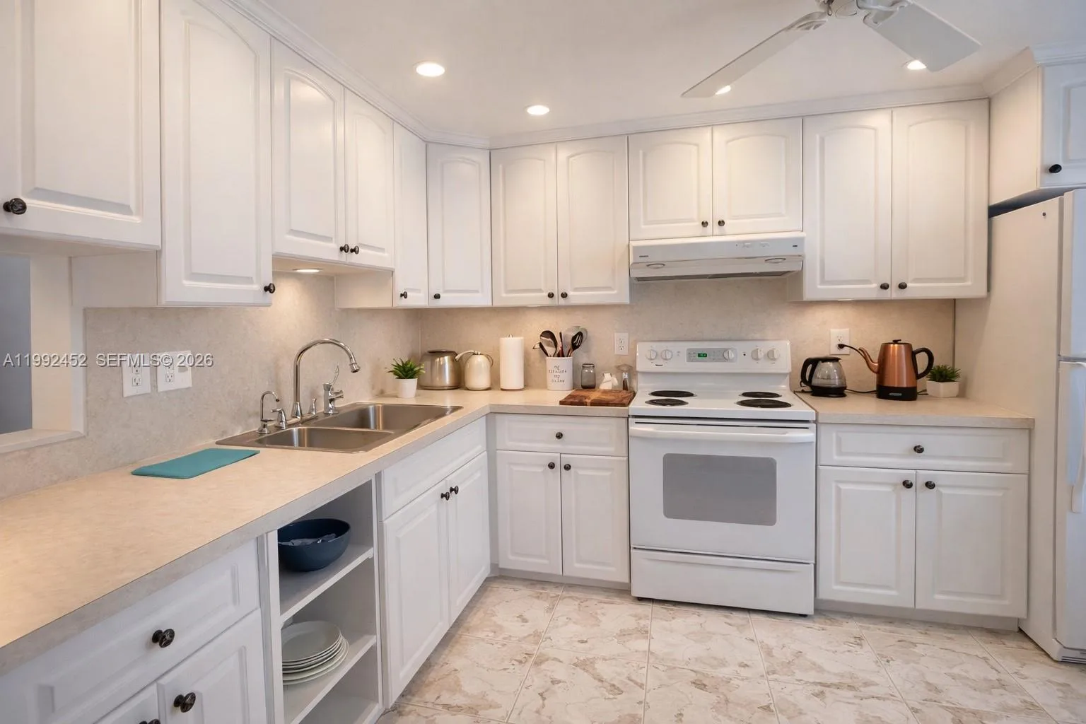 1425 Atlantic Shores Blvd # 501, Hallandale Beach, FL 33009 — zdjęcie 2