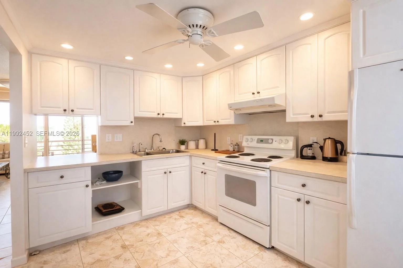1425 Atlantic Shores Blvd # 501, Hallandale Beach, FL 33009 — zdjęcie 3